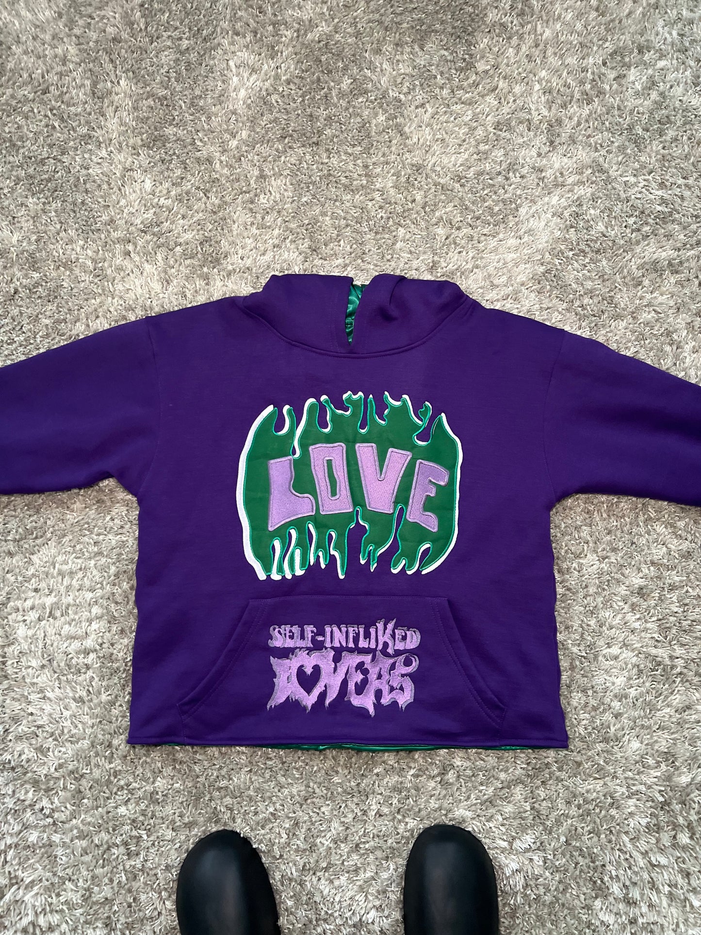 PURPLE FEAR-LESS LOVE CROPPED HOODIE